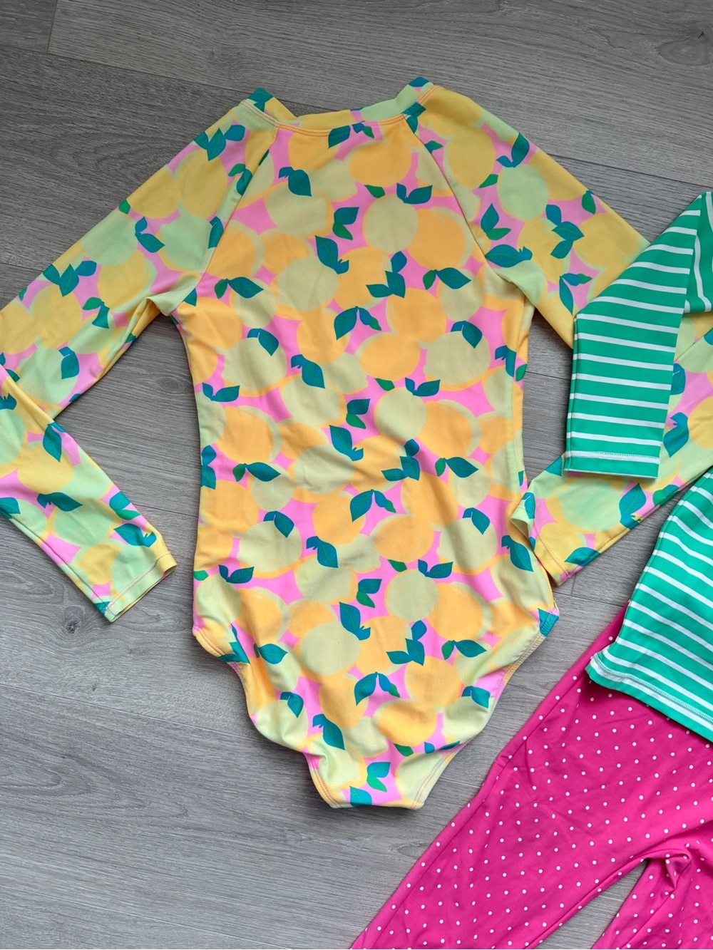 Mini Boden Rashguard Set - Picture 6 of 7